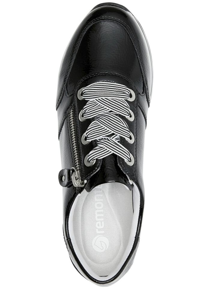 Remonte Sneaker mit effektvoller Schn&uuml;rung 
