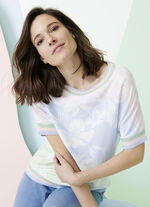 Pulli in Farbverlauf 