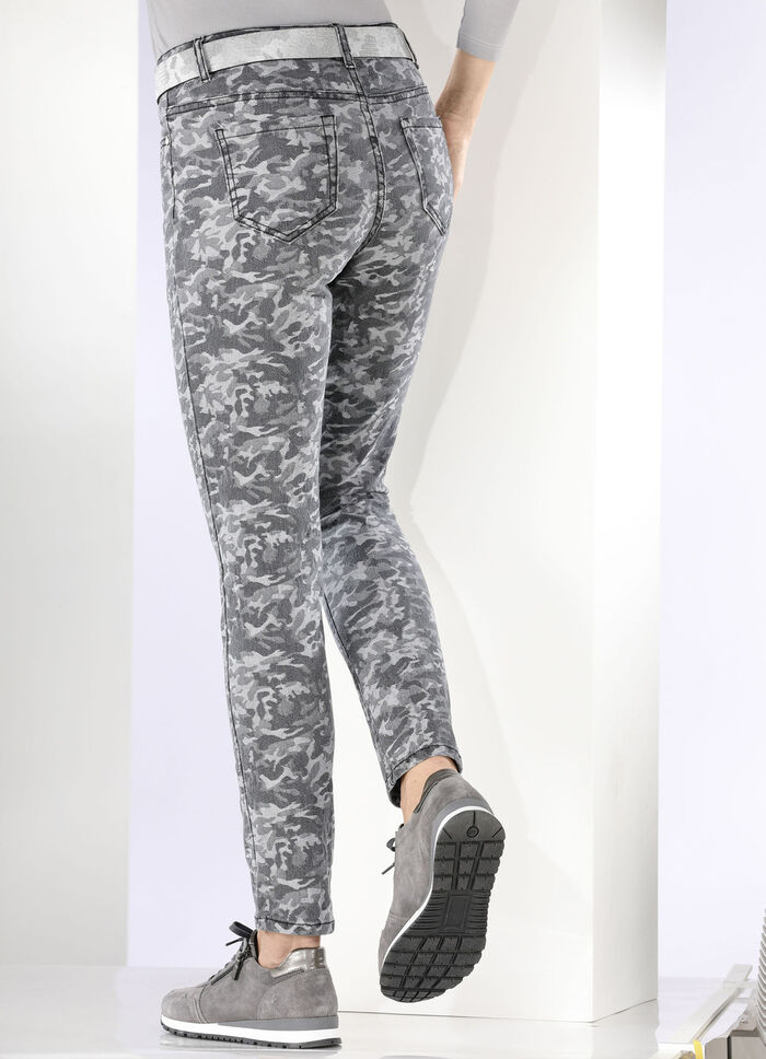 Jeans mit Camouflage-Dessinierung ANTHRAZIT-GRAU