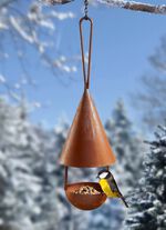 Futterhaus aus gerostetem Metall BRAUN