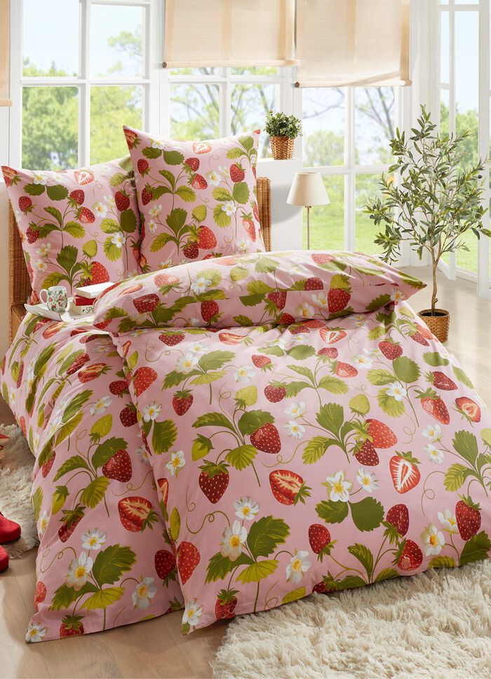 Bettw&auml;sche-Garnitur mit Erdbeer-Motiv 