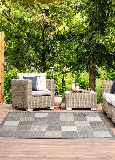 Br&uuml;cken und Teppiche in Sisaloptik f&uuml;r den Innen- und Au&szlig;enbereich 