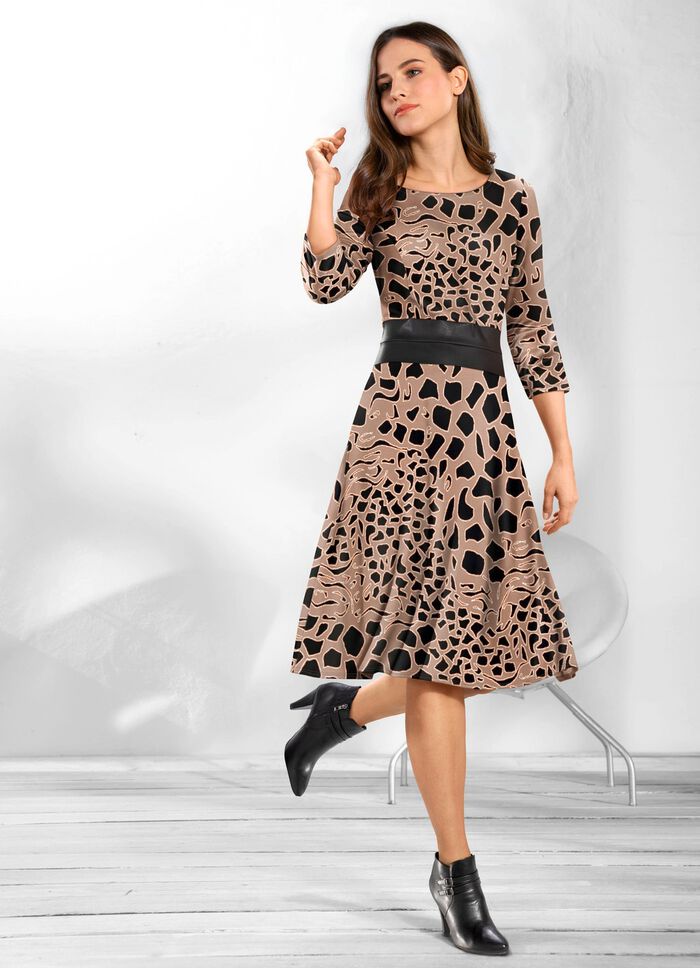 Kleid mit Lederimitateinsatz 