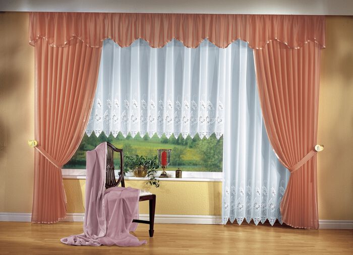 Langstore mit Plauener Stickerei 