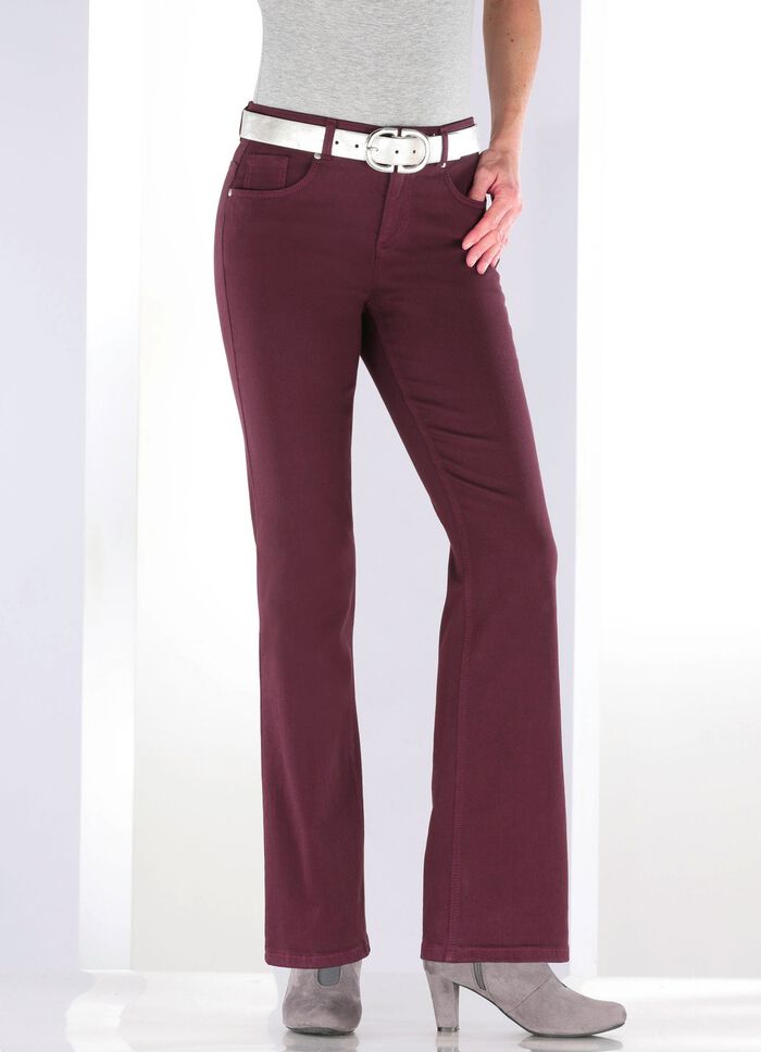 Magic-Jeans mit modisch weiterem Beinverlauf 