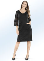 Kleid mit Trompetenärmeln 
