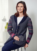Strickjacke im Mustermix MARINE-ROT-CREME