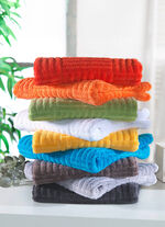 Flauschig weiche Frottier-Serie mit Hoch-Tief-Struktur WEISS