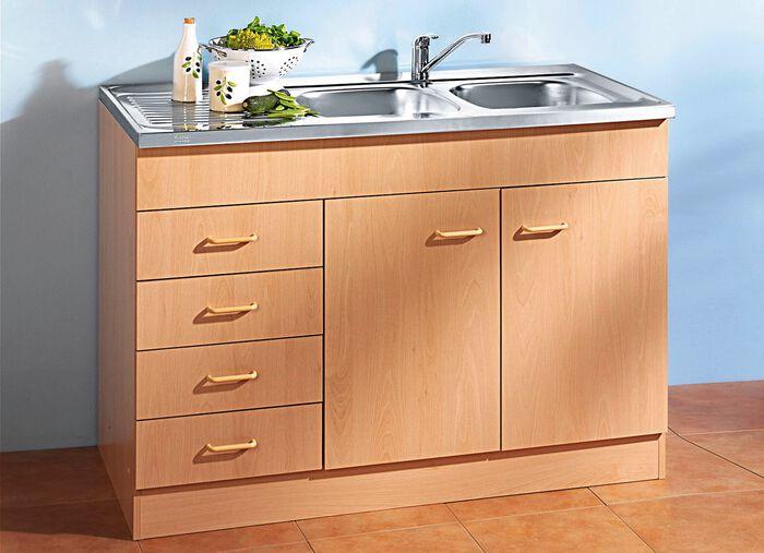 K&uuml;chenm&ouml;bel mit melaminharzbeschichteter Oberfl&auml;che 