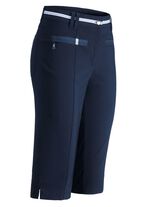 Aufwendig gearbeitete Bermudas 