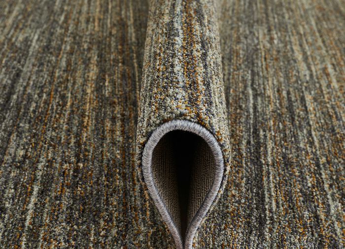 Hochwertig verarbeitete Br&uuml;cken und Teppiche 