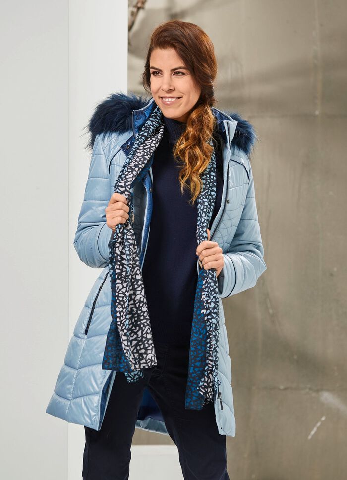 Longjacke mit jeansblauem Zierstepp 
