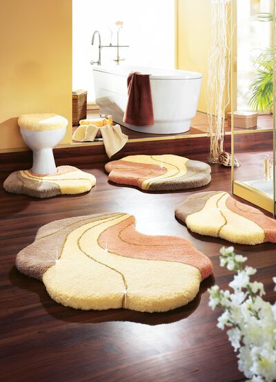 Barfu&szlig;weiche Badgarnitur Gold-Glitzergarn 