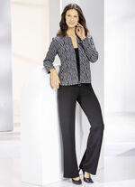 Hose in modischer Weite