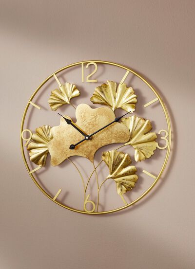 Wanduhr mit Ginkgo-Blätterdesign 