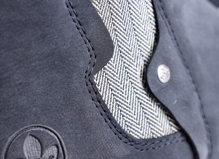 Rieker, modische Damen-Boots, Weite G, mit Rei&szlig;verschluss DUNKELBLAU