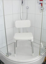 Höhenverstellbarer Dusch-und Badestuhl 