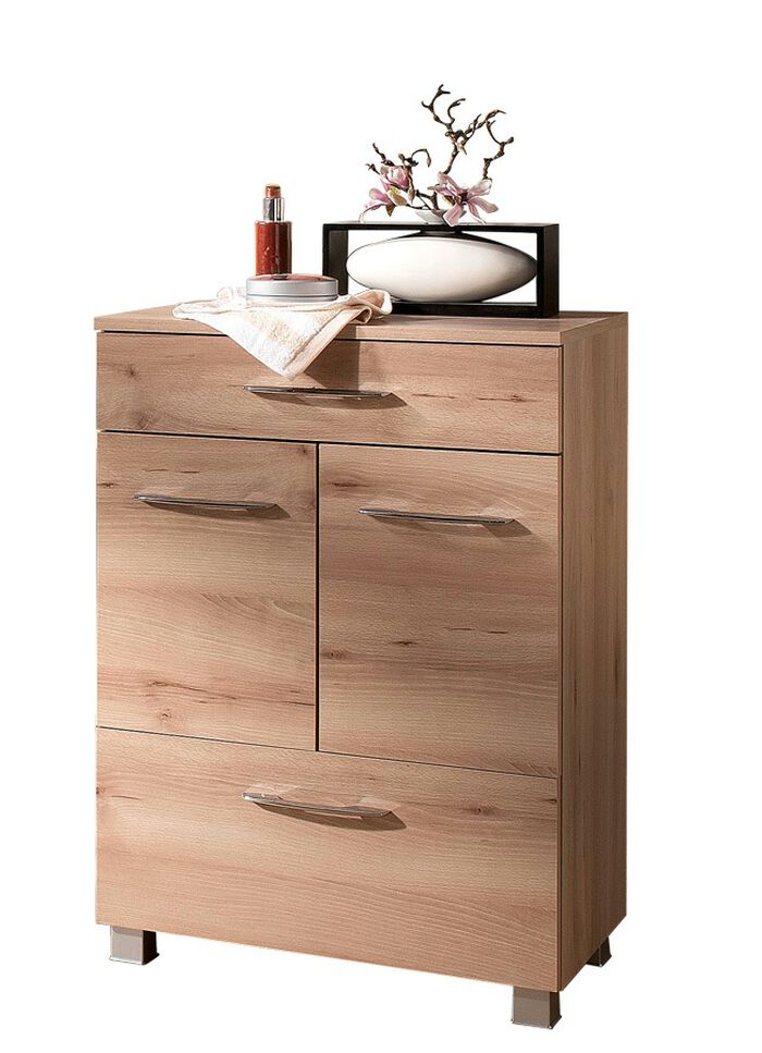 Badm&ouml;bel-Programm, auch h&auml;ngend montierbar 