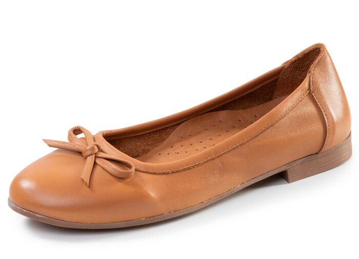 Andrea Conti, schicke Damen-Ballerinas, Weite G, mit herausnehmbarem Fu&szlig;bett COGNAC