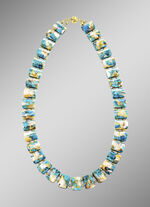 Halskette mit beh. Türkis und beh. Perlmutt 