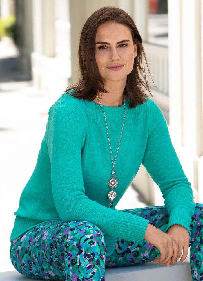 Pullover aus Bändchengarn JADEGRÜN