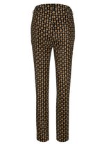 Hose in Minimal-Dessinierung 